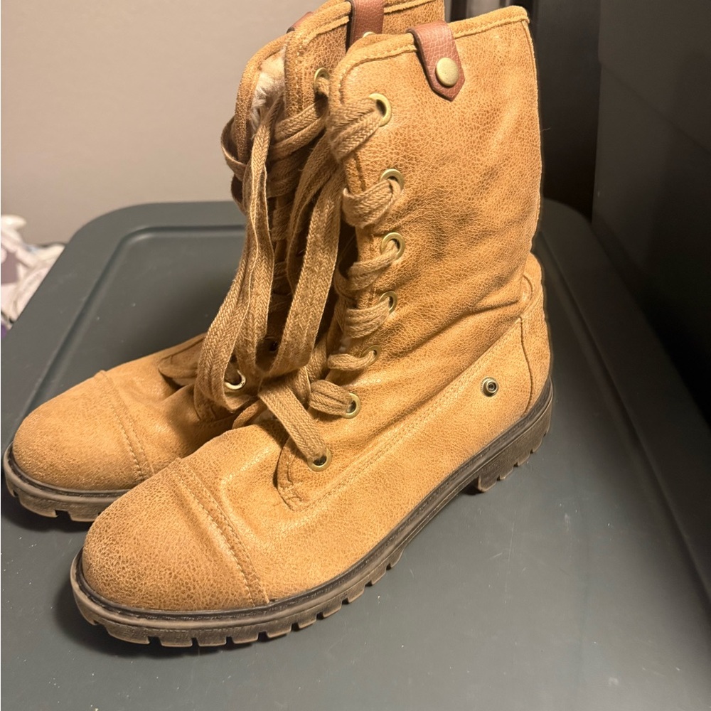 Roxy Chestnut Lace-Up Combat Booties